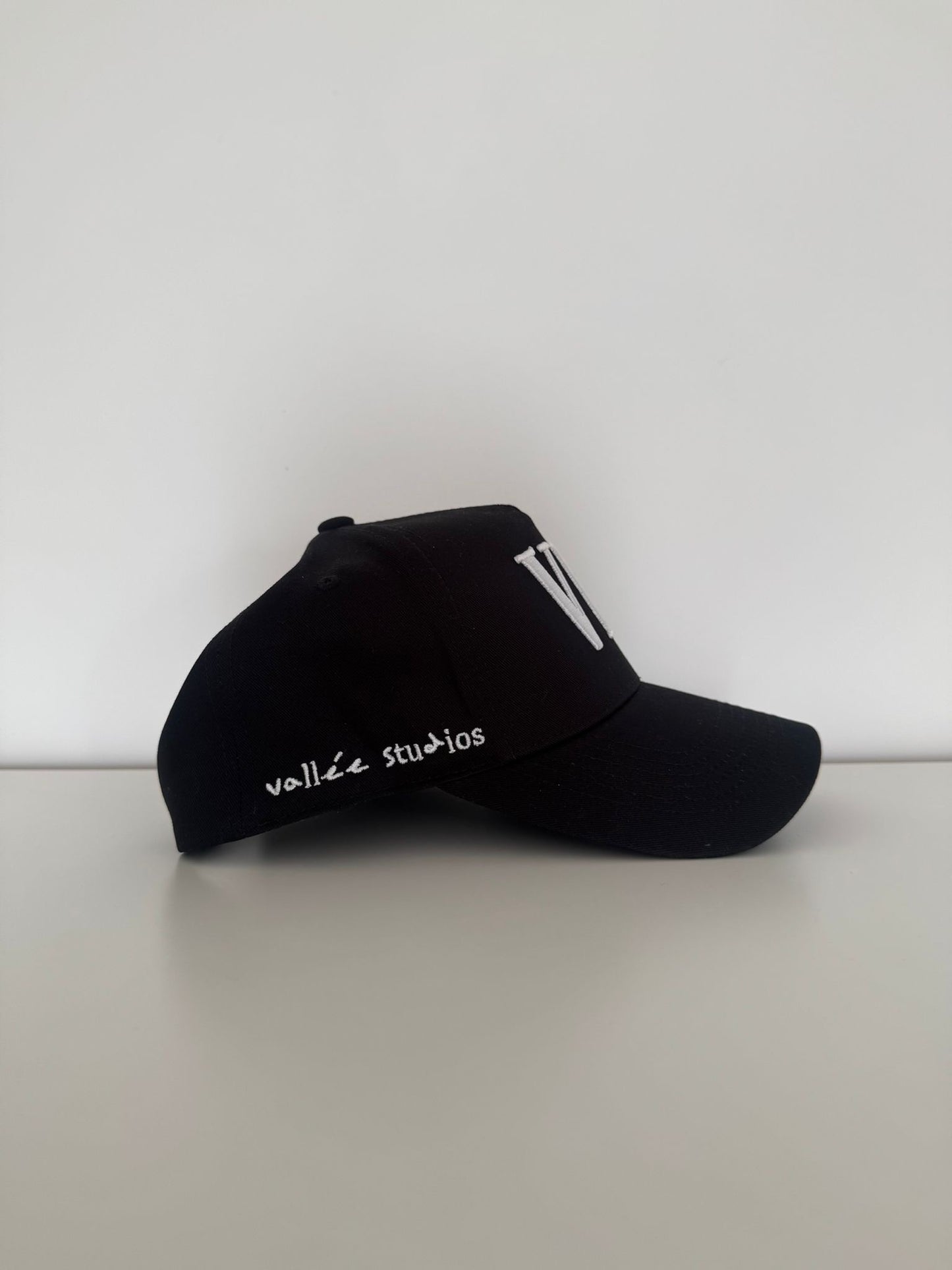 “AMERICANO” TRUCKER