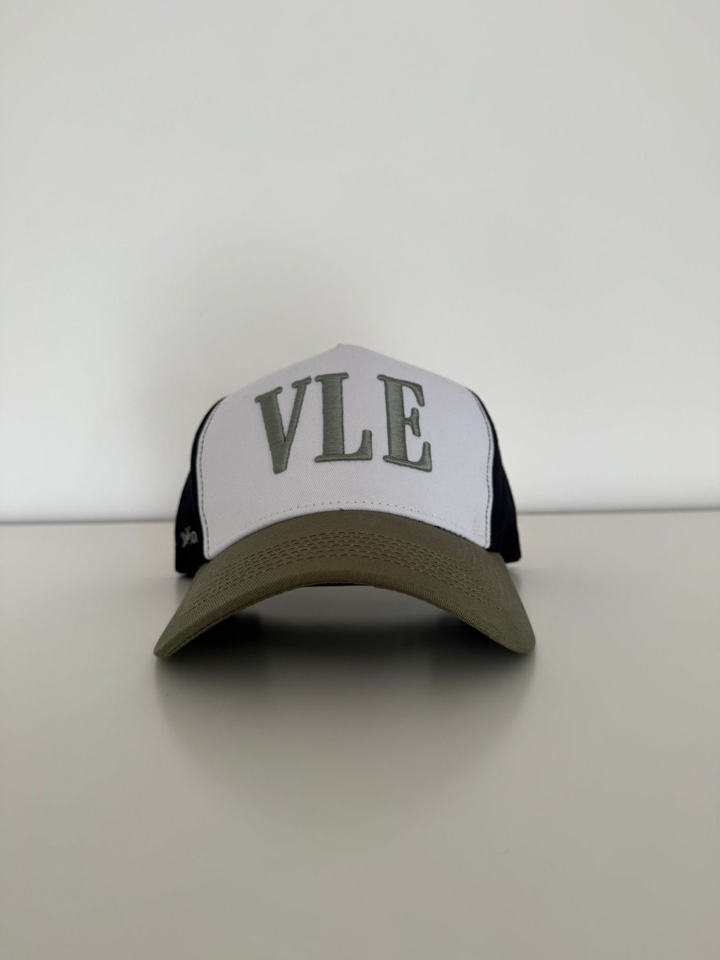 “MATCHA” TRUCKER